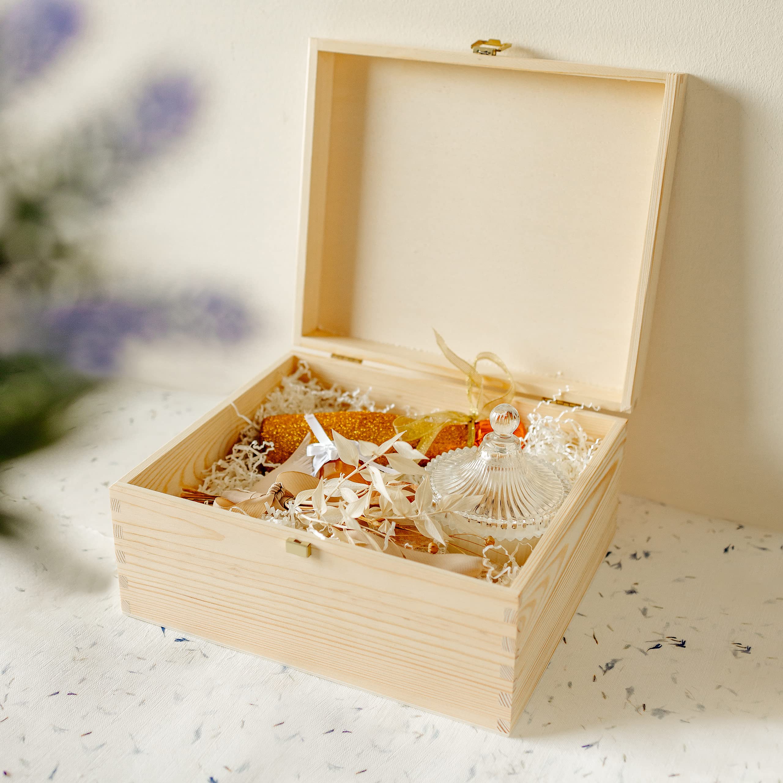 Creative Deco Boîte Bois Brut Couvercle Serrure 29x25x14 cm