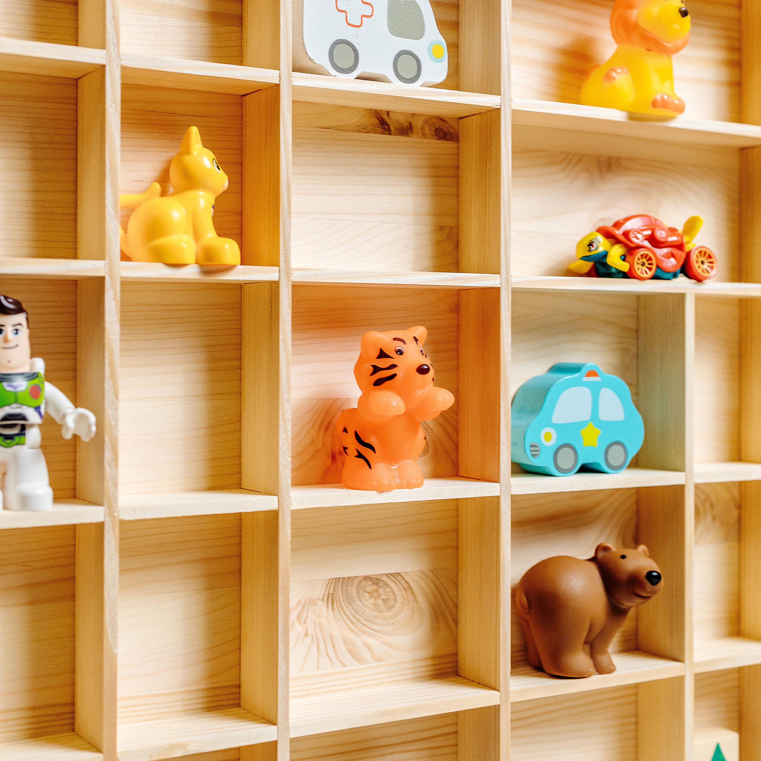 Creative Deco Vitrine Murale Bois Beige 28 Cases 44,5x40 cm