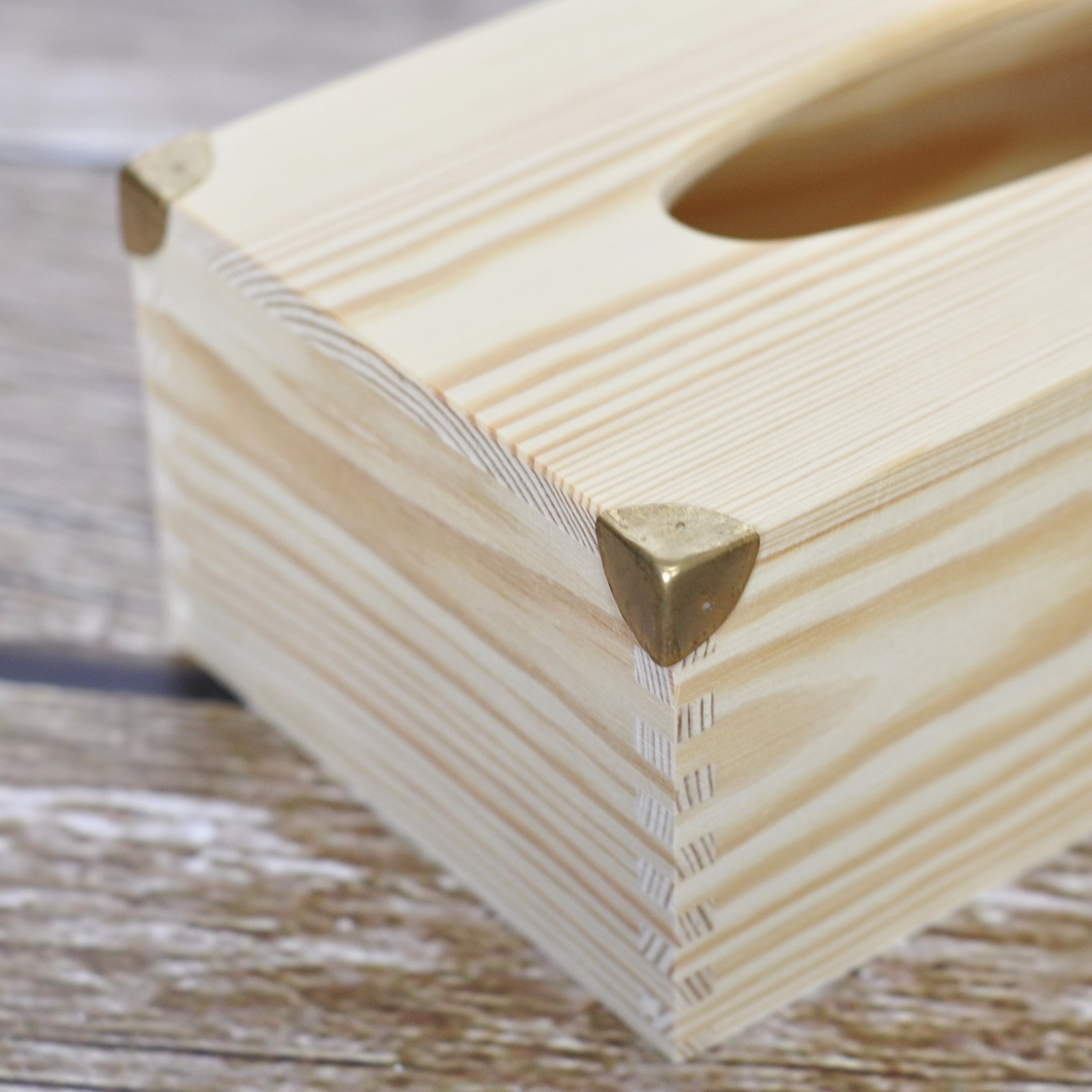 Creative Deco Wood coin protection or 16 mm x8 + clous