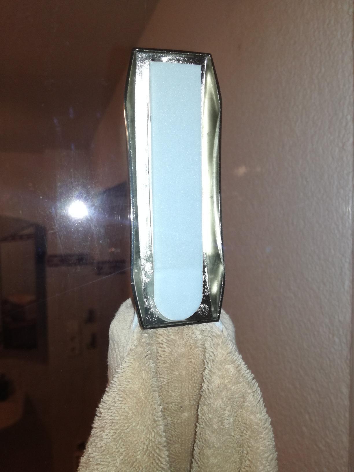 Command Grand crochet métal nickel 2,2 kg sans perçage
